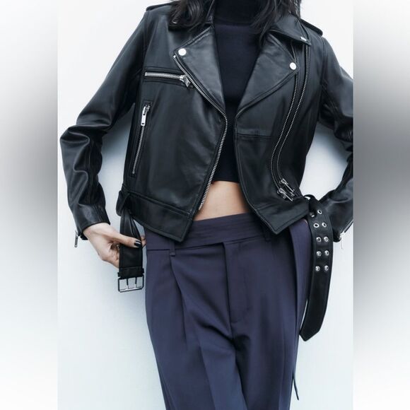 Zara 100% sheep leather biker jacket with zipper size small